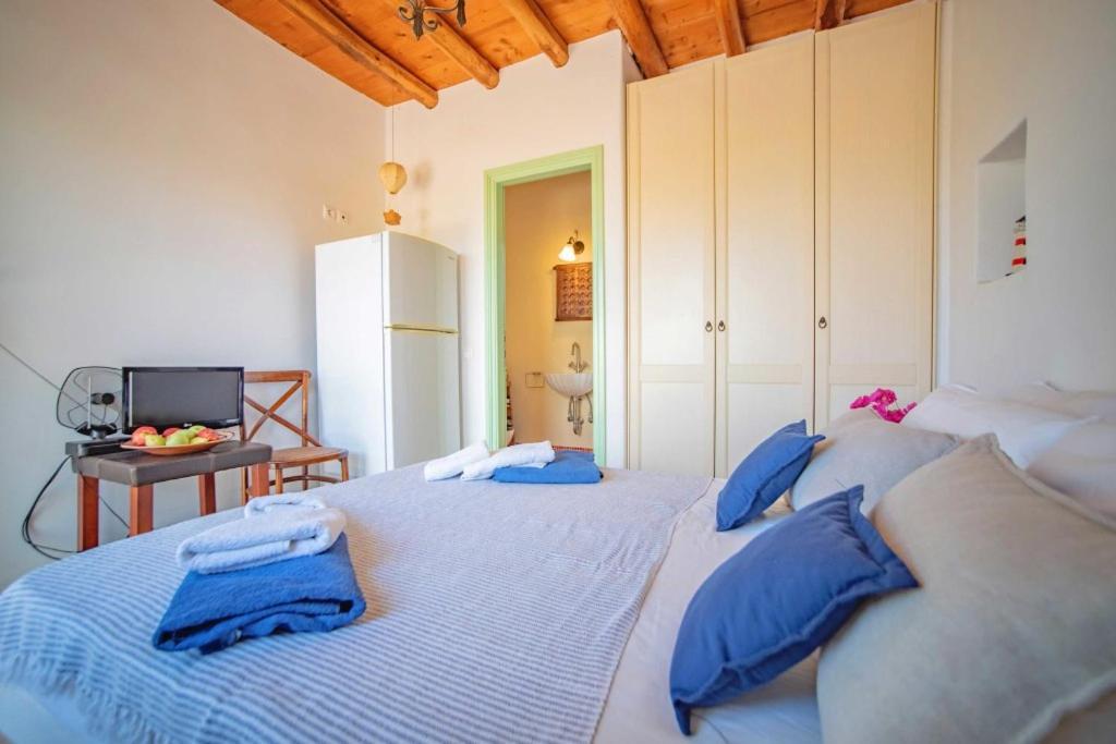 To Armiro Boutique Houses Plaka  Luaran gambar