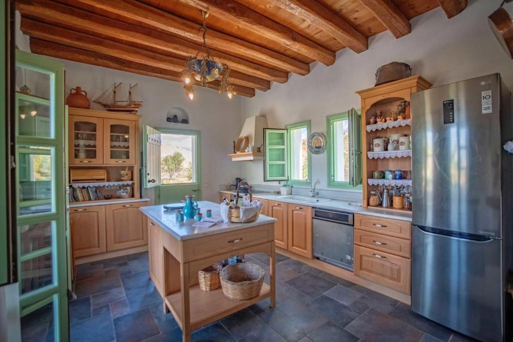 To Armiro Boutique Houses Plaka  Luaran gambar